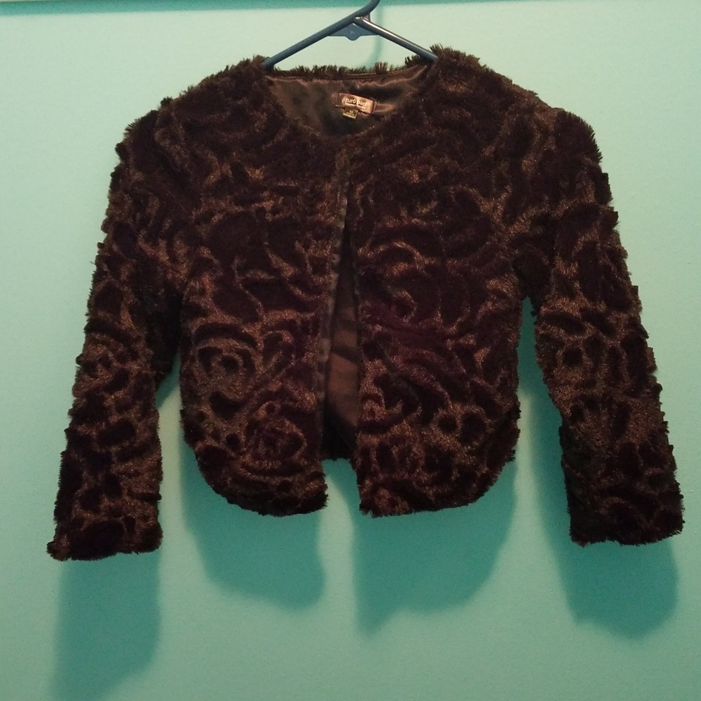 Girls Cropped Shrug Jacket with fake fur